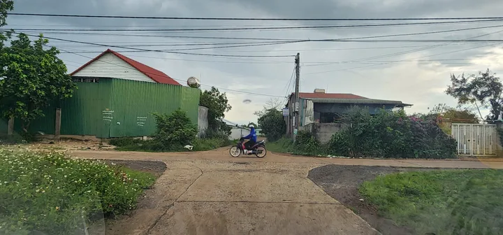 Bán đất 6331.1m² ngang 53m giá 3 tỷ Xã Hòa Phú