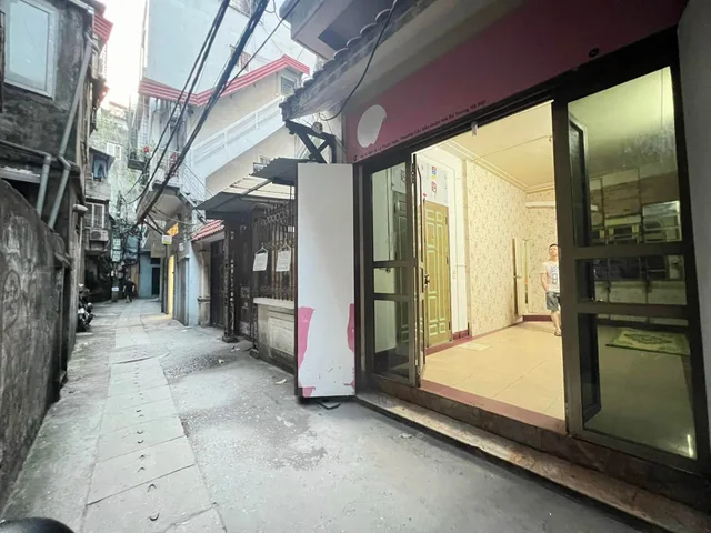 BÁN NHÀ ĐƯỜNG LÊ THANH NGHỊ. 120M2 - 5 TẦNG. MT 7M. GIÁ NHỈNH 20 TỶ.