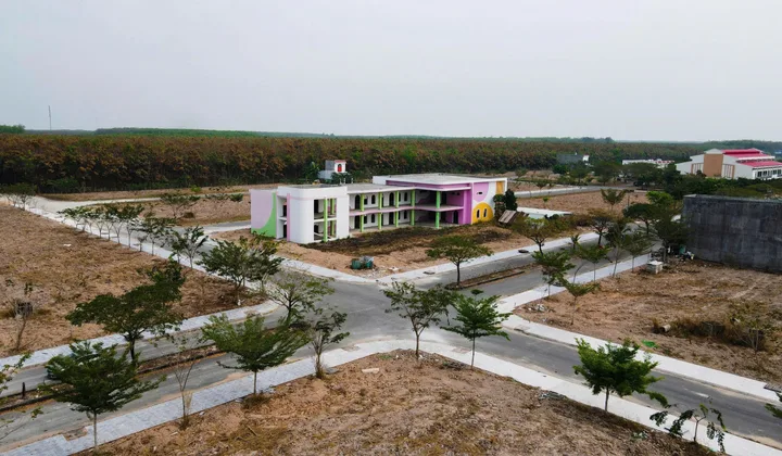 450tr sở hữu lô đất khu nhà ở SGL vị trí lô nằm đối diện chợ