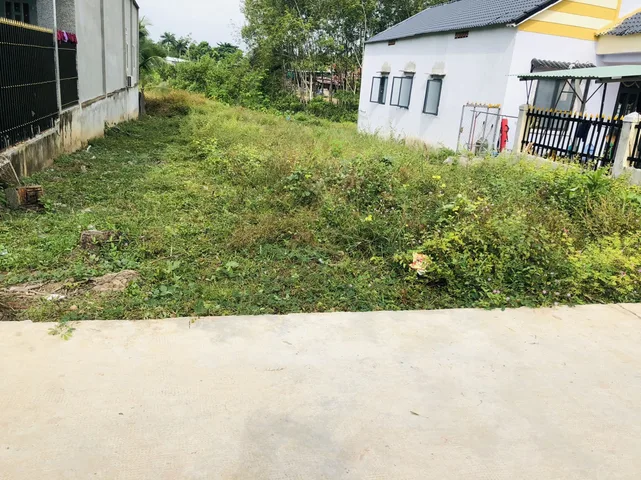 Bán đất 180m² ngang 5mx34 thổ shr cư  giá 710 triệu Xã An Long