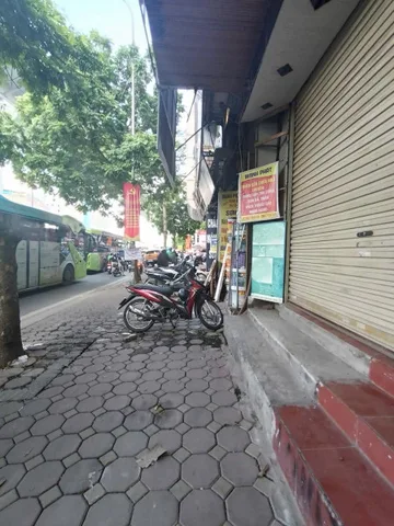 BÁN NHÀ MẶT ĐƯỜNG TRƯỜNG CHINH. 570M2 NHÀ 1 TẦNG. MT 23M. PHÙ HỢP XÂY TÒA NHÀ CAO TẦNG.
