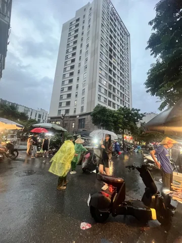 Bán đất Dịch Vọng 59m² ngang 5.8m giá 18.6 tỷ Phường Cầu Giấy (LH: Zalo 0862299066)