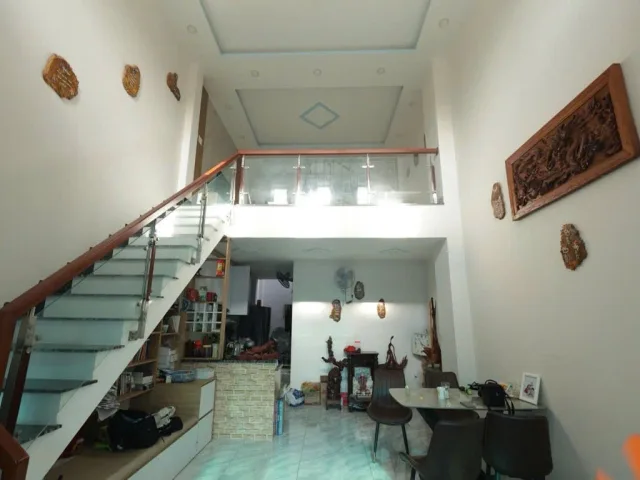 ⭐️⭐️ Nhà Vuông SHR 4 tầng HXT né 130m2 – Hà Huy Giáp Quận 12