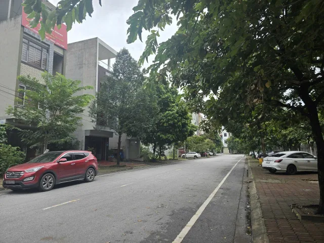 Bán 81m đất giãn dân y na dãy CL23 nhìn nhà ở sinh viên. Đường tô hiến thành. Phường kinh bắc bắc ninh