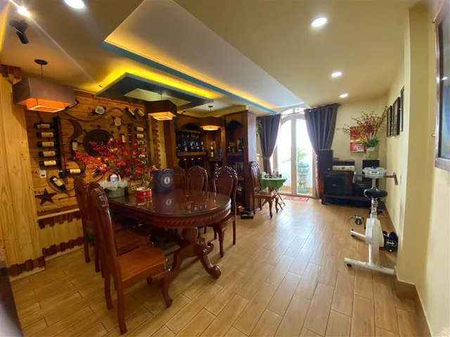🏢KHU VIP CÁCH LÊ VĂN VIỆT 300M GIÁ 8.3 TỶ(TL)HOÀNG HỮU NAM NHÀ 5 TẦNG SÁT MẶT TIỀN,