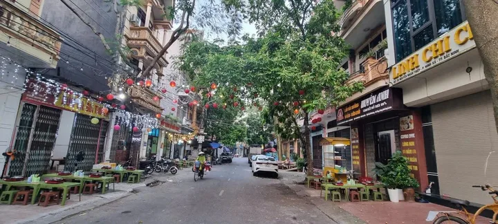 Bán đất phố Nguyễn Nhân Thiếp TP Bắc Ninh gần trường Trần Quốc Toản 88m2 mặt 6.6m giá 15 tỷ