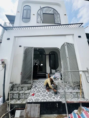Bán nhà 2 tầng đẹp lung linh, 66m² (5x13), gần Đại lộ Võ Văn Kiệt, chỉ hơn 3 tỷ