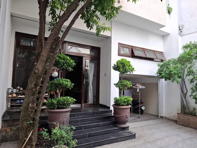 Bán nhà 4 TẦNG HXH VĂN CHUNH Phường 13 Tân Bình