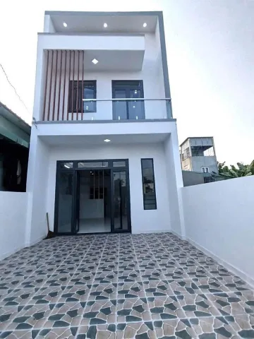 BÁN CĂN NHÀ  1 TRỆT 1 LẦU MẪU HIỆN ĐẠI SỔ HỒNG RIÊNG TRẢ TRƯỚC 400 TRIỆU NHẬN NHÀ