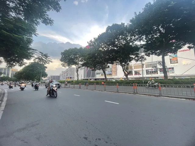 Bán nhà 7 Tầng Bờ Bao Tân Thắng Tân Phú