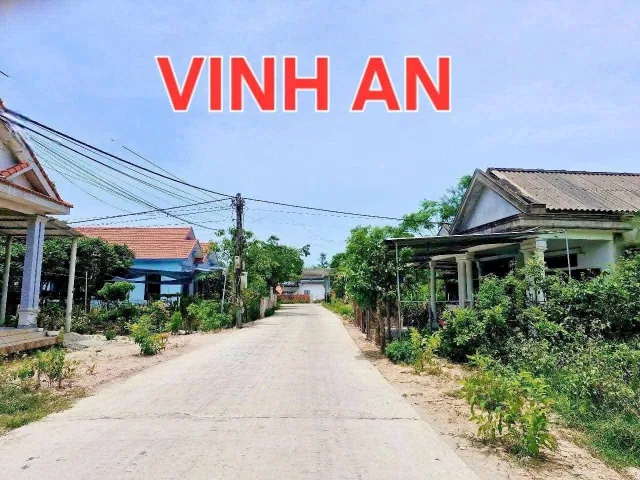 Gần 200m đất hai mặt tiền vjnh an gia
