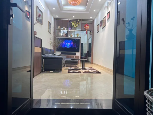 Bán nhà Dịch Vọng 62m² ngang 3.2m giá 15.5 tỷ Phường Cầu Giấy (LH: Zalo 0862299066)