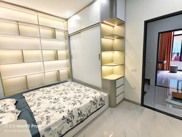 Thái hà láng hạ 5 tầng xây mới sân để xe riêng 7.05 tỷ