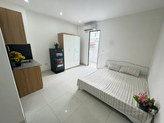 BÁN TÒA NHÀ CCMN NGÕ 68 ĐƯỜNG TRIỀU KHÚC. 100M2 XÂY 7 TẦNG. THANG MÁY. 25 PHÒNG.