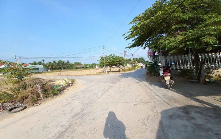 0938113403 Bán đất 143.8m² giá 860 triệu Xã Tân Định Z94