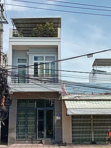 Bán nhà 80.4m² ngang 4.2m giá 8.3 tỷ Phường Nam Nha Trang