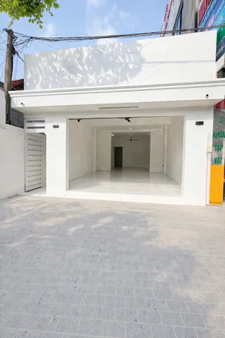 Mt Kinh Doanh Lê Hồng Phong Phú Lợi ngay kế ngã tư (phường Phú Lợi-TP.HCM) tặng kèm nhà trệt lầu sổ hoàn công và kiot vừa ở vừa kinh doanh Vip giá êm