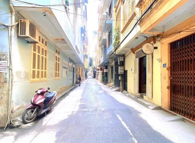 BÁN NHÀ PHÂN LÔ - Ô TÔ TRÁNH - KINH DOANH - GẦN PHỐ - 2 MẶT THOÁNG