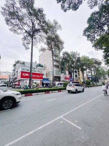 Bán nhà 7 Tầng An Dương Vương Quận 5