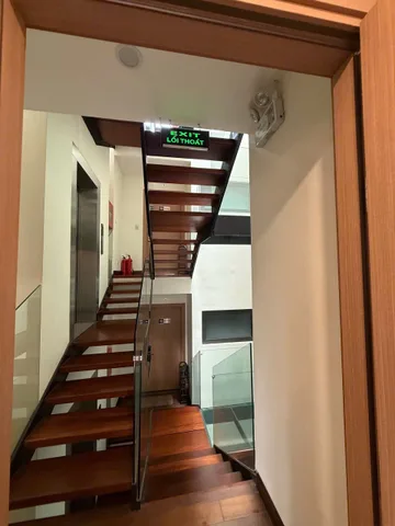 BÁN TOÀ CĂN HỘ DỊCH VỤ NGÕ 29 NGUYỄN THỊ ĐỊNH NHÀ SỐ 5 DIỆN TÍCH 80M2 X 7 TẦNG 11 PHÒNG