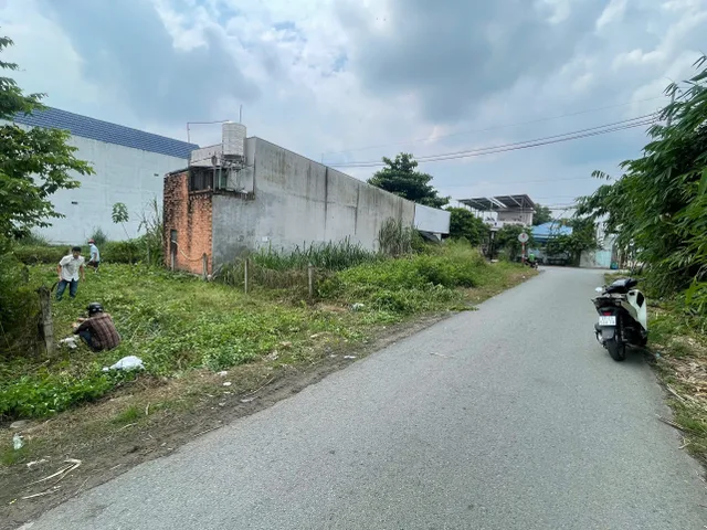 Bán Đất Mặt Tiền Đường Lương Thị Thềm (Bến Kho Gạo), Xã Hoà Phú (Cũ), Củ Chi - 5.5x15.5m, 86.5m², Sổ Riêng - Giá 1.8 Tỷ