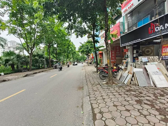 🔥CHỈ 16 TỶ. BÁN NHÀ MẶT PHỐ KIM GIANG 65 M2 X 3 TẦNG.MẶT TIỀN 4M.GẦN CẦU DẬU