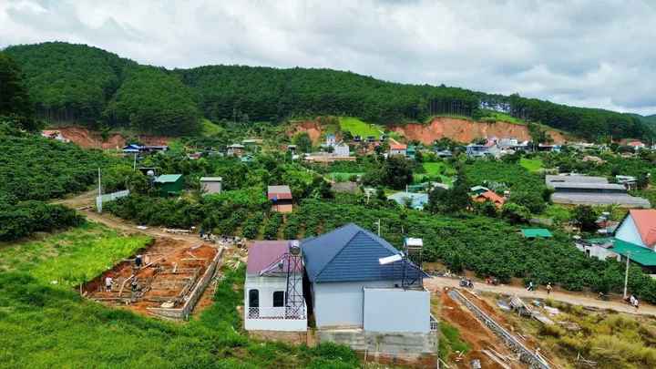 504m2 SẴN 220m2 THỔ CƯ BỀ NGANG 20m
LƯNG TỰA RỪNG THÔNG