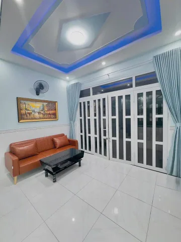Bán căn nhà 1t1lầu đẹp đường ngô đức kế - 30m2 - 2,45 tỷ