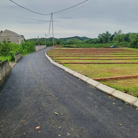 🌟CƠ HỘI ĐẦU TƯ VÀNG CHỈ TỪ HƠN 200triệu/lô ĐẤT NỀN AN BÌNH - LẠC THUỶ, HOÀ BÌNH. 🌟Nằm trong khu vực chiến lược kết nối giao thương giữa các khu vực Hà Nội, Hoà Bình, Hà Nam và Ninh Bình.