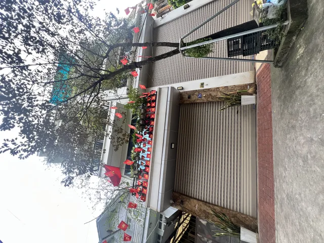 VĨNH HƯNG-  HOÀNG MAI