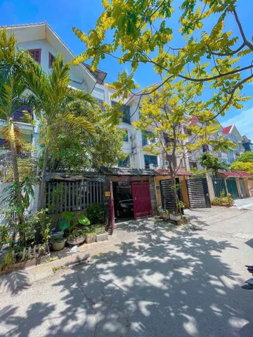 BÁN BIỆT THỰ NGÕ 67 ĐƯỜNG PHÙNG KHOANG. 140M2 - 5 TẦNG. GARA Ô TÔ.