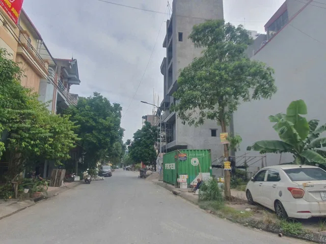 Bán 80m đất giãn dân bò sơn 4 dãy LK8. Sau nhà là vườn hoa. Cạnh khu liền kề hud-B. Tổ hợp chung cư eco. Mặt đường triệu việt vương. Phường võ cường bắc ninh