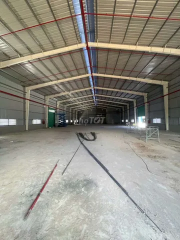 Cho thuê xưởng khuôn viên 11.500m.Nhà xưởng 6600m.Sx đa nghề.Tân Uyên