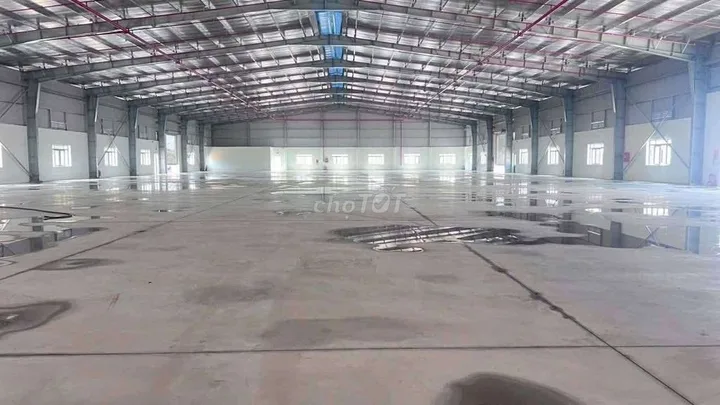 Cho thuê kho 4500m2.Đất TMDV ,giấy phép đầy đủ.Gần khu cn Nam Tân Uyên