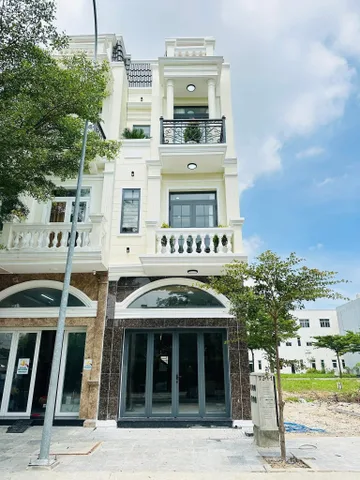 NHÀ TÂN CỔ ĐIỂN HIỆN ĐẠI - FULL NỘI THẤT - GẦN NGÃ TƯ CHIÊU LIÊU