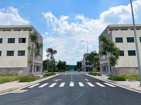 Đất mặt tiền đường 60m-Giá chỉ 15tr/m2-Cách sân bay Long Thành 5km- Pháp Lý Chuẩn