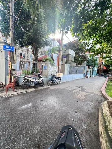 BÁN NHÀ ĐƯỜNG TRIỀU KHÚC. 40M2 - 4 TẦNG. NGÕ THÔNG.