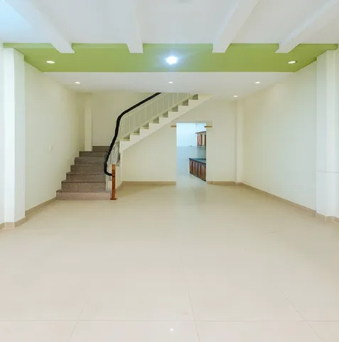 Nhà QUẬN 3 - Cách Mạng Tháng Tám - 4.5 x 10 m - 7.5 tỷ