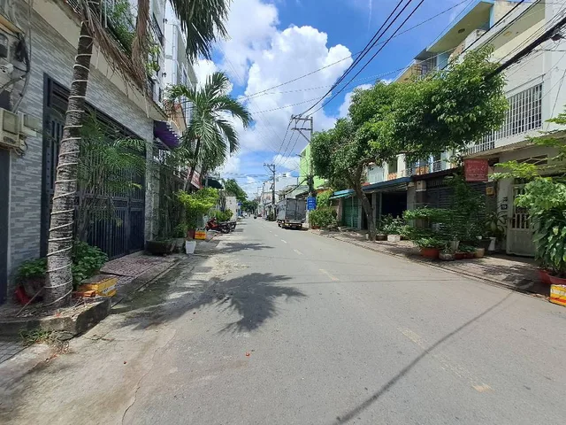 Bán nhà Mặt Tiền Nguyễn Trường Tộ Tân Phú