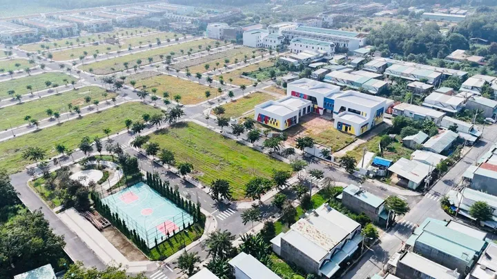 Đất nền Thành Phố Mới Bình Dương gần Vsip 2, Aeon, vay 70%, sổ sẵn, giá chỉ từ 1.3 tỷ, cách Vành Đai 4 chỉ 98m