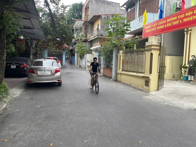 Bán 70m đất lô góc. Sau trung tâm văn hoá kinh bắc và chung cư royal park. Phường vũ ninh bắc ninh