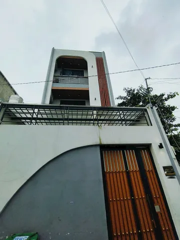 CHDV , 4 TẦNG TỔNG Full 18 PHÒNG - DT: 143m² ngang 5,5m giá 11.75 tỷ Phường Bình Tân