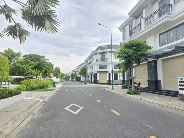 Cần chuyển nhượng lô đất đã có sổ tại TP.Mới, HCM dân đông đúc