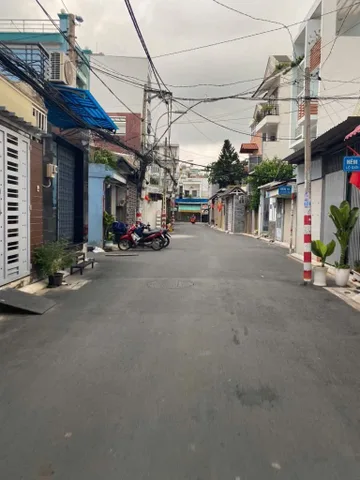 NHÀ MỚI 2TẦNG - NGAY AEON TÂN PHÚ - HẺM XE HƠI .