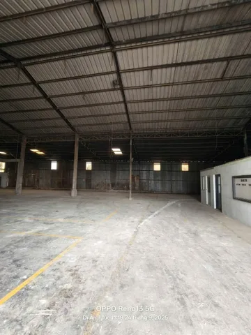 Cho Thuê kho Xưởng Dĩ An Bình Dương TPHCM 

Diện Tích kho xưởng : 2100m2
Khuôn viên Sân Xe container Rộng 

Hệ thống Pccc vách tường thẩm duyệt..