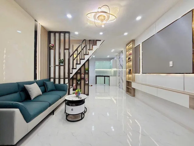 8đ có ngay nhà VŨ TÔNG PHAN, 40m2, x4tầng, gần oto, full nội thất, ở ngay.