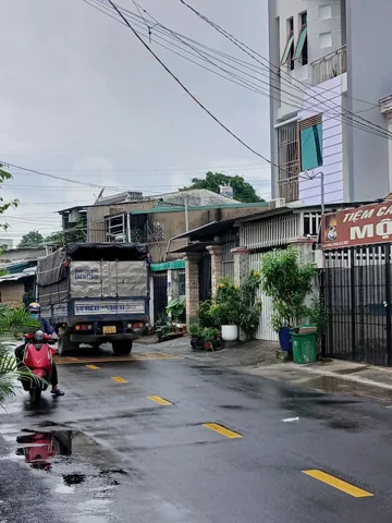 Bán nhà cấp 3 Hẻm ô tô phường Thạnh Mỹ Lợi quận 2 cách NT Định chỉ 150m, thổ cư 99.5m2.