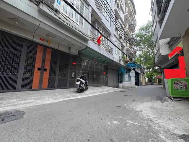 BÁN NHÀ PHỐ TRUNG KÍNH 6 TẦNG THANG MÁY – NGÕ THÔNG, KINH DOANH, GARA Ô TÔ 7 CHỖ VÀO NHÀ🚗🌿