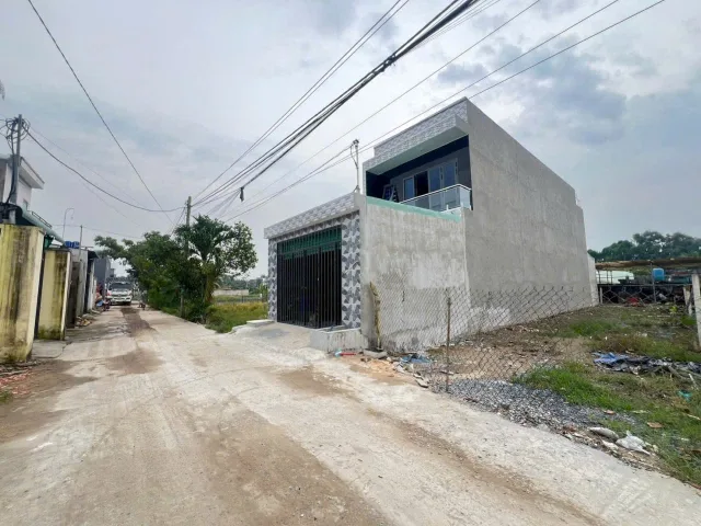 Bán đất 150m² ngang 5m giá 1.35 tỷ Xã Đức Hòa