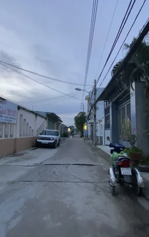 Hiếm - đất thờ cư Phước Kiểng; hẻm 5m ô tô tận cửa; 85m2 (ngang 8.5m) không quy hoạch